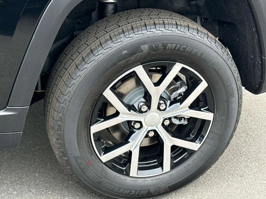 New 2025 Black Jeep Limited image 38