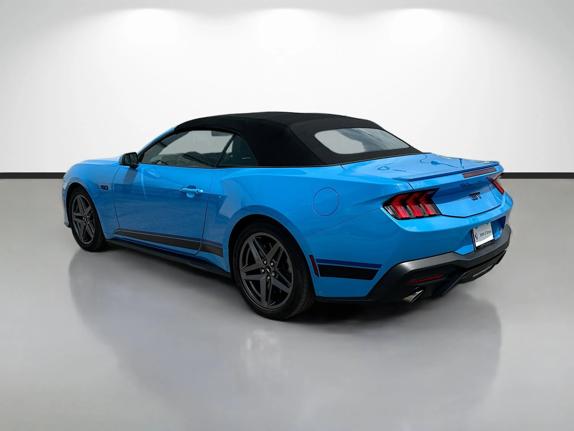 Used 2024 Grabber Blue Metallic Ford GT Premium image 5