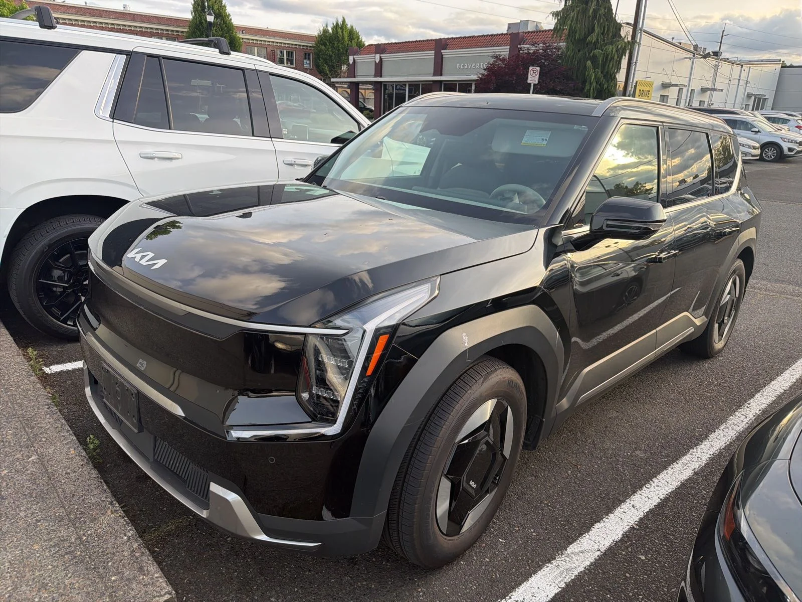 2024 Kia EV9 Wind AWD's photo