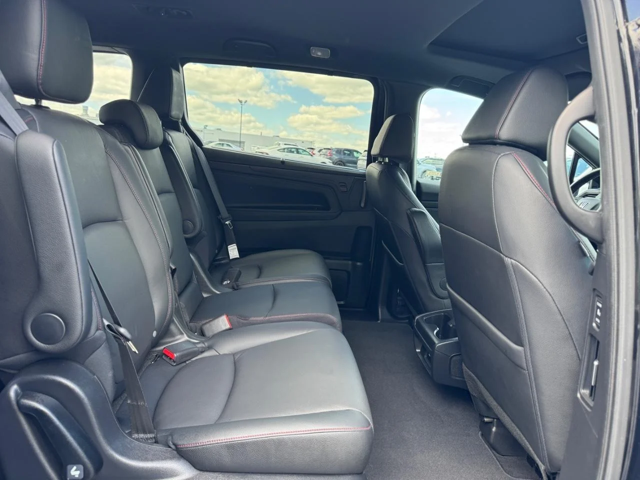 2024 Honda Odyssey SPORT - Photo 11