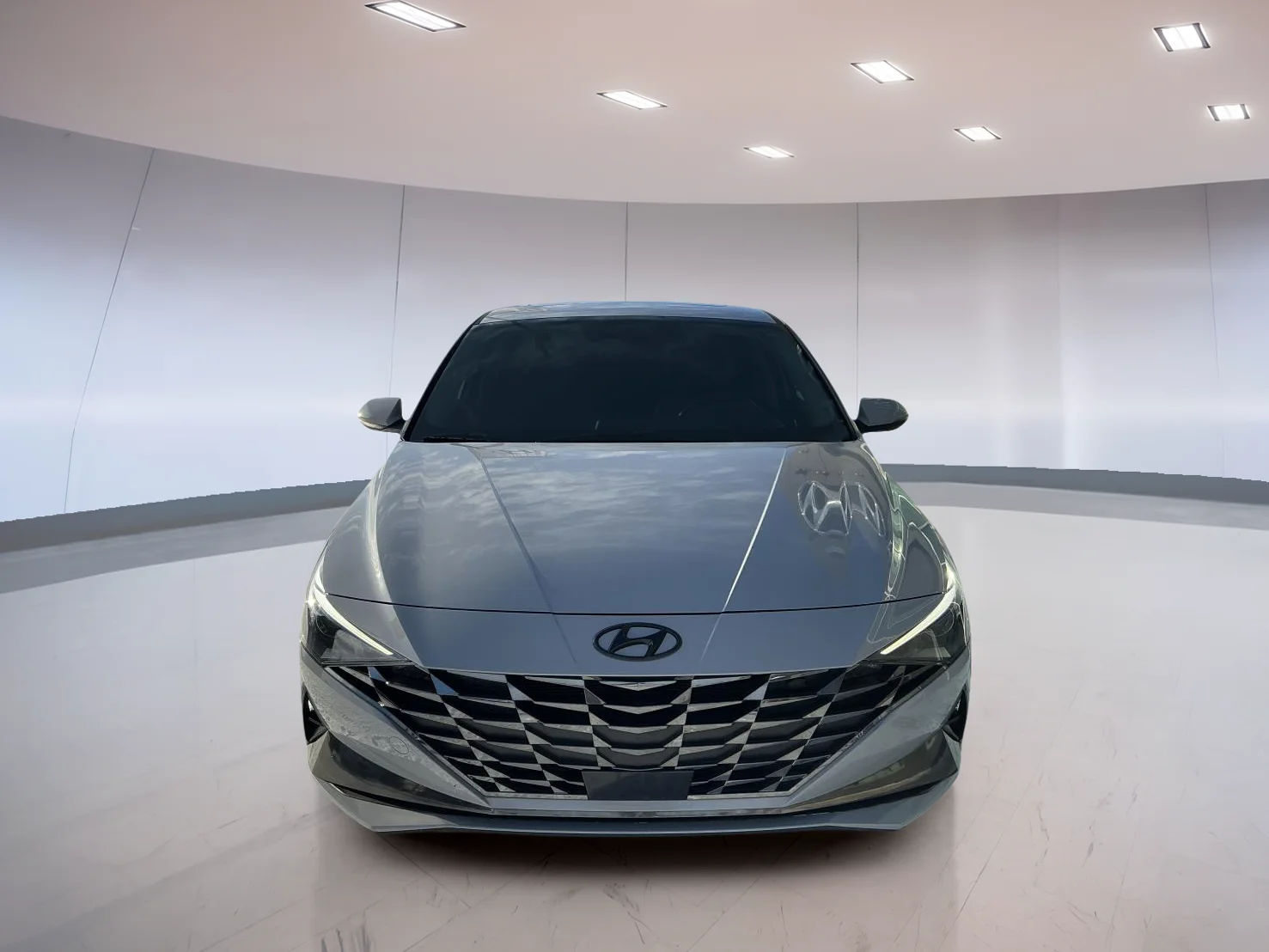 Used 2022 Grey Hyundai Ultimate image 2