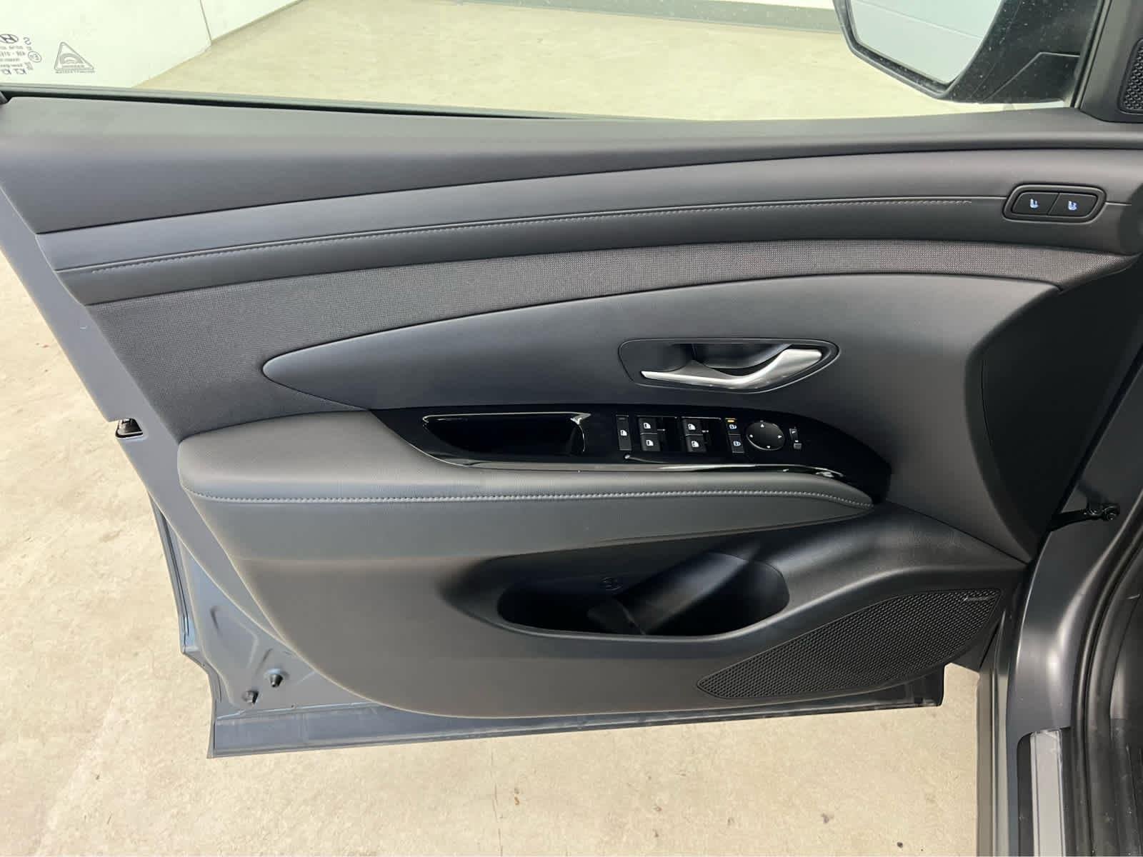 Used 2025 Ecotronic Gray Matte Hyundai Limited image 11