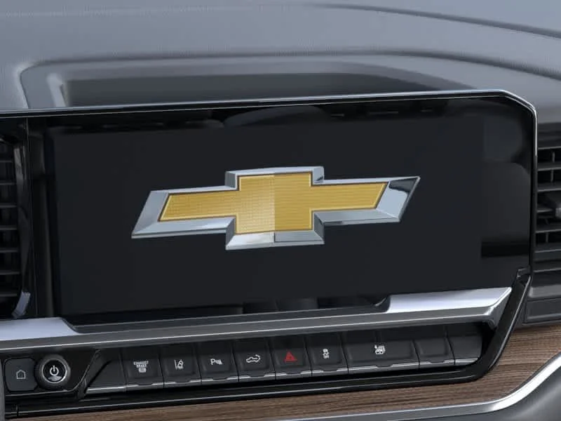 New 2026 Summit White Chevrolet LT DRW image 19