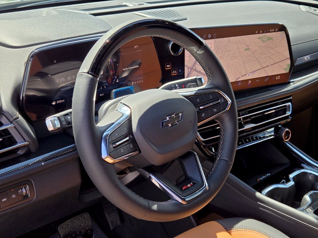 2027 Chevrolet Traverse Z71 - Photo 12