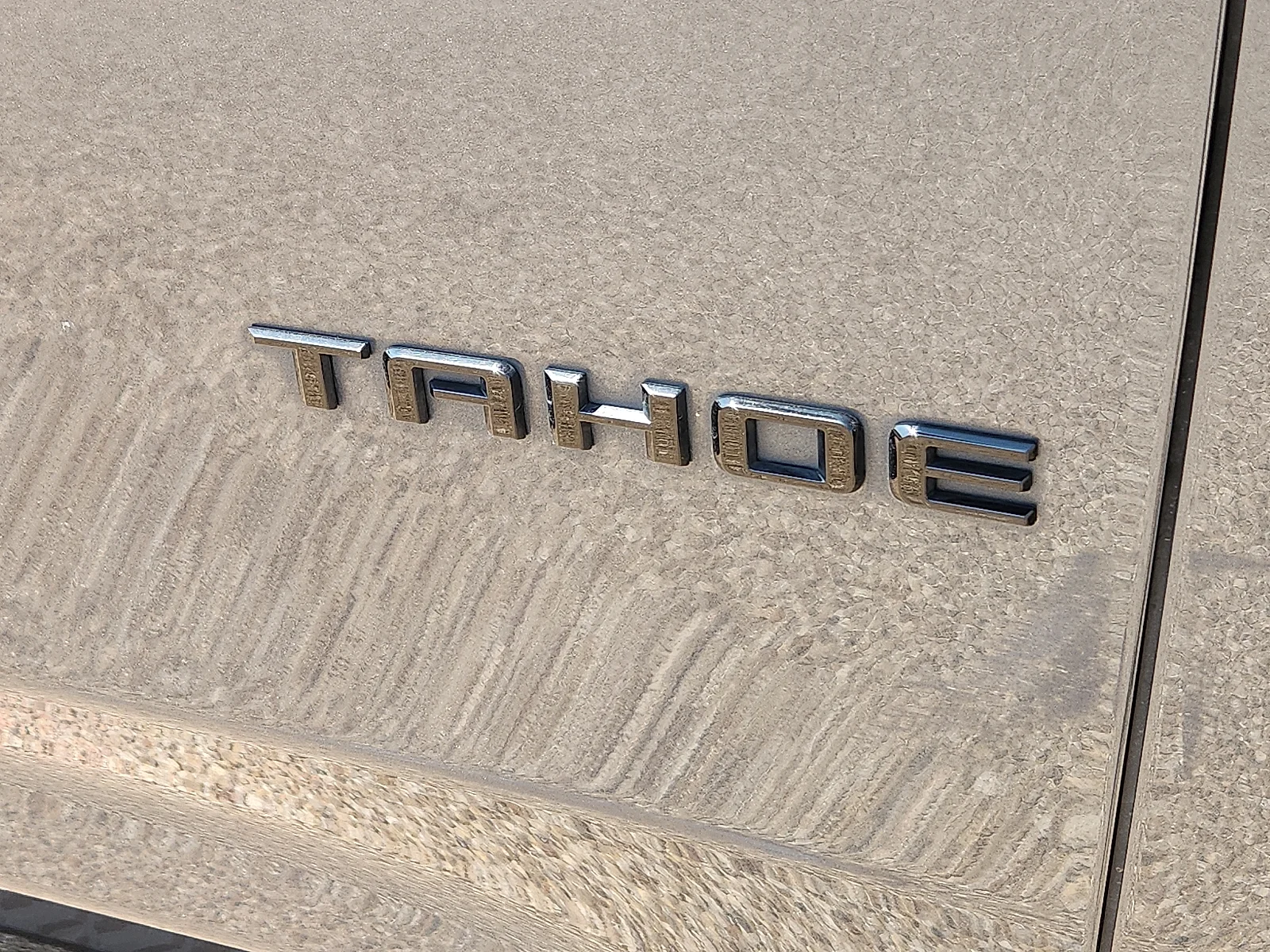 Used 2021 Shadow Gray Metallic Chevrolet Z71 image 8