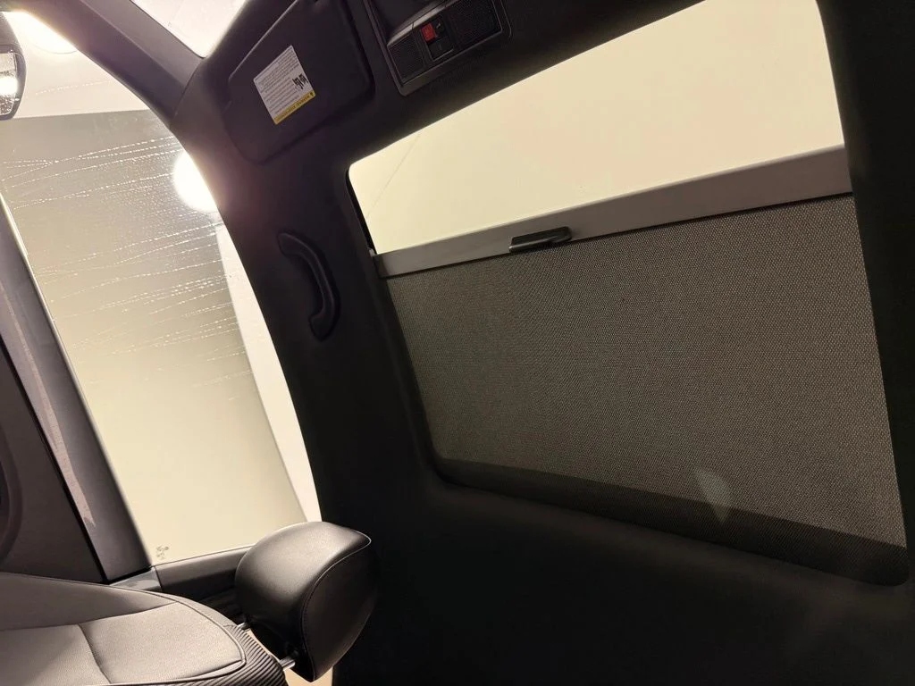 Used 2019 Gray Volkswagen 2.0T SE image 8