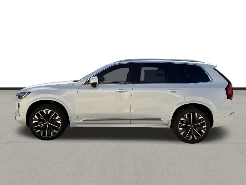 New 2026 Crystal White Volvo Plus image 8