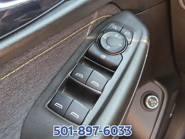 Used 2025 Beige Chevrolet ACTIV image 26