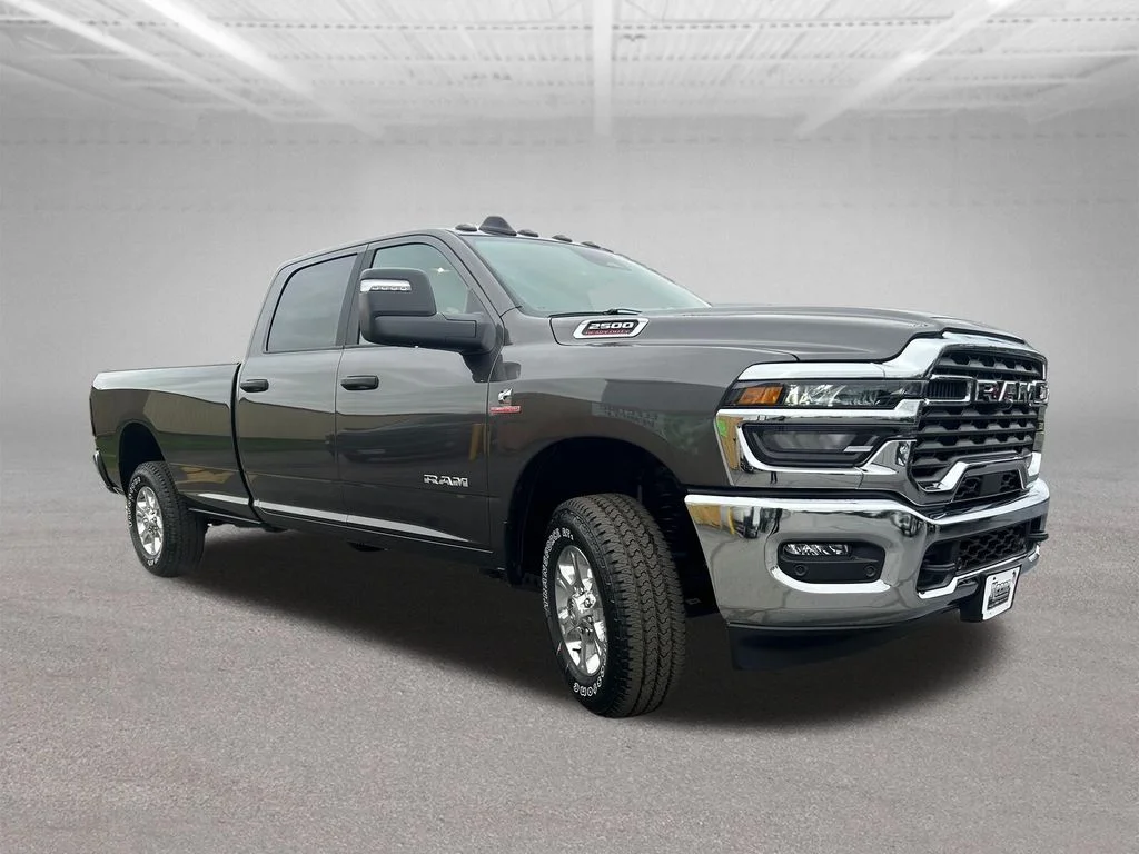New 2026 Granite Crystal Metallic Clearcoat RAM Big Horn image 5