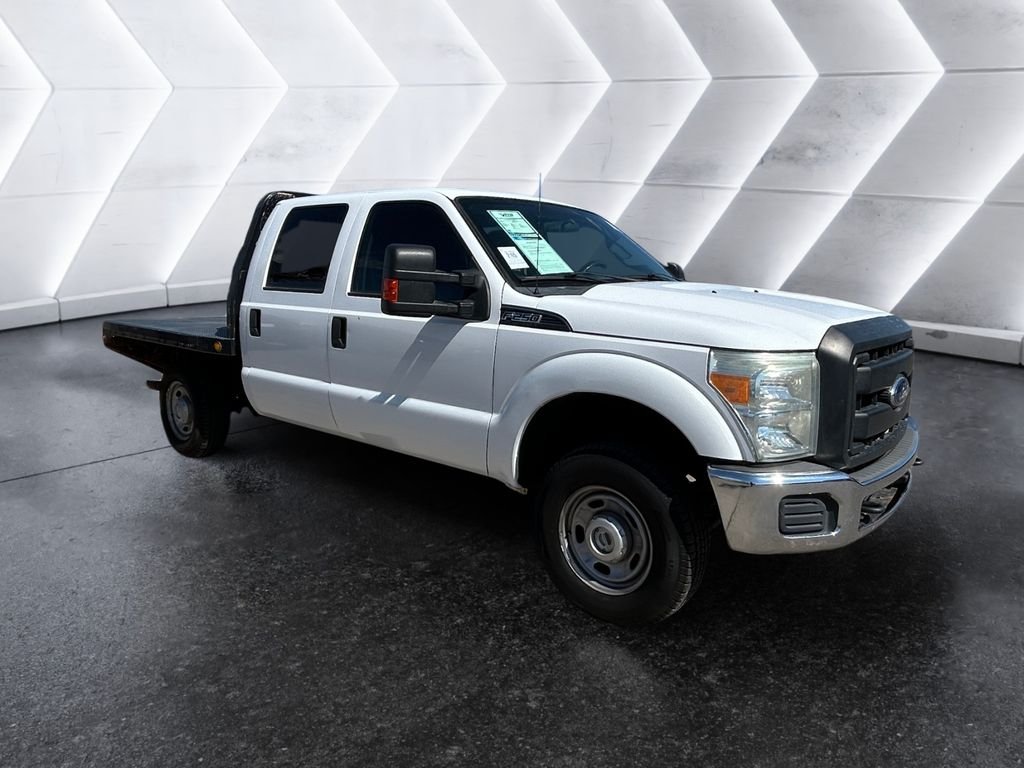 Used 2015 White Ford XL image 1