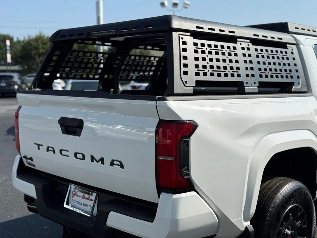2025 Toyota Tacoma SR5 - Photo 16