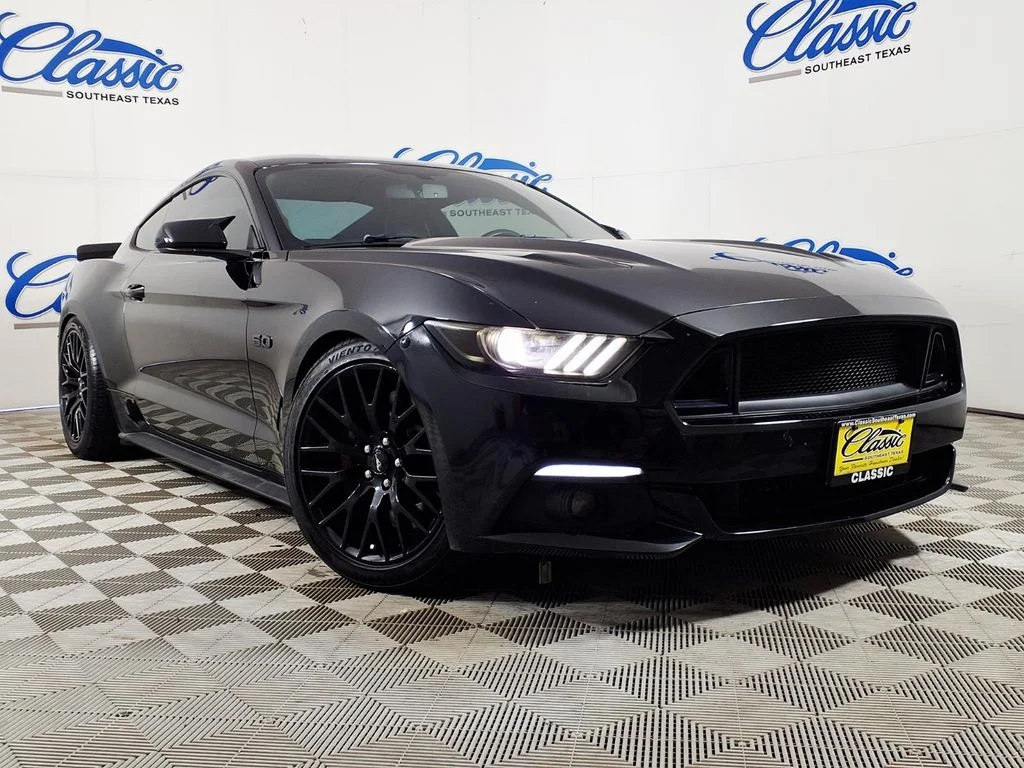 Used 2016 Black Ford GT image 1