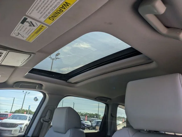 Used 2018  Honda EX-L image 13
