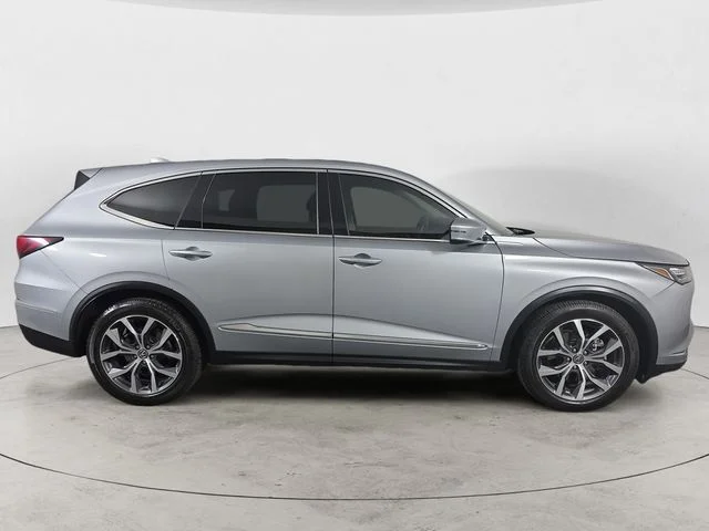 Used 2022 Silver Acura Technology image 6