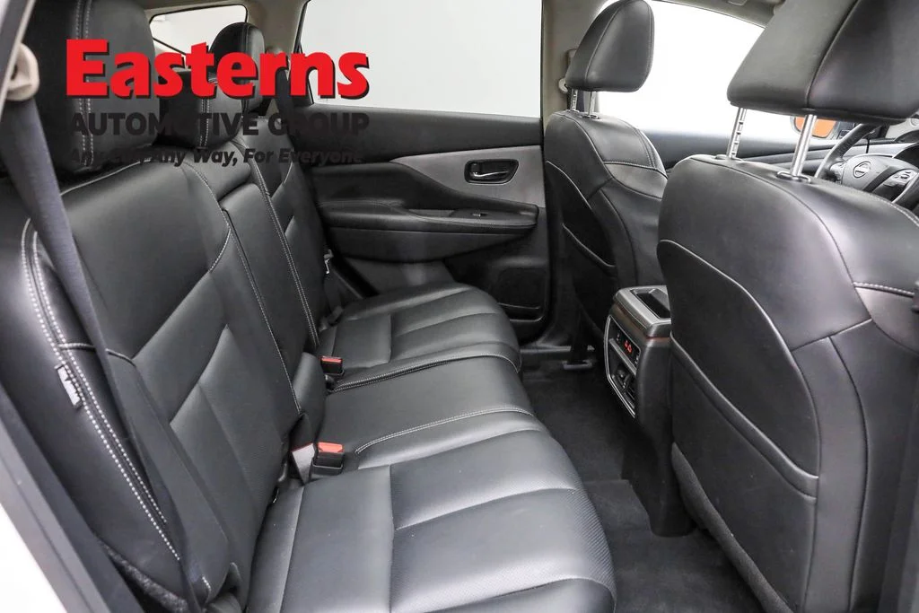 Used 2023 White Nissan SL image 22