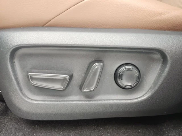 Used 2025 Beige Toyota Limited image 13