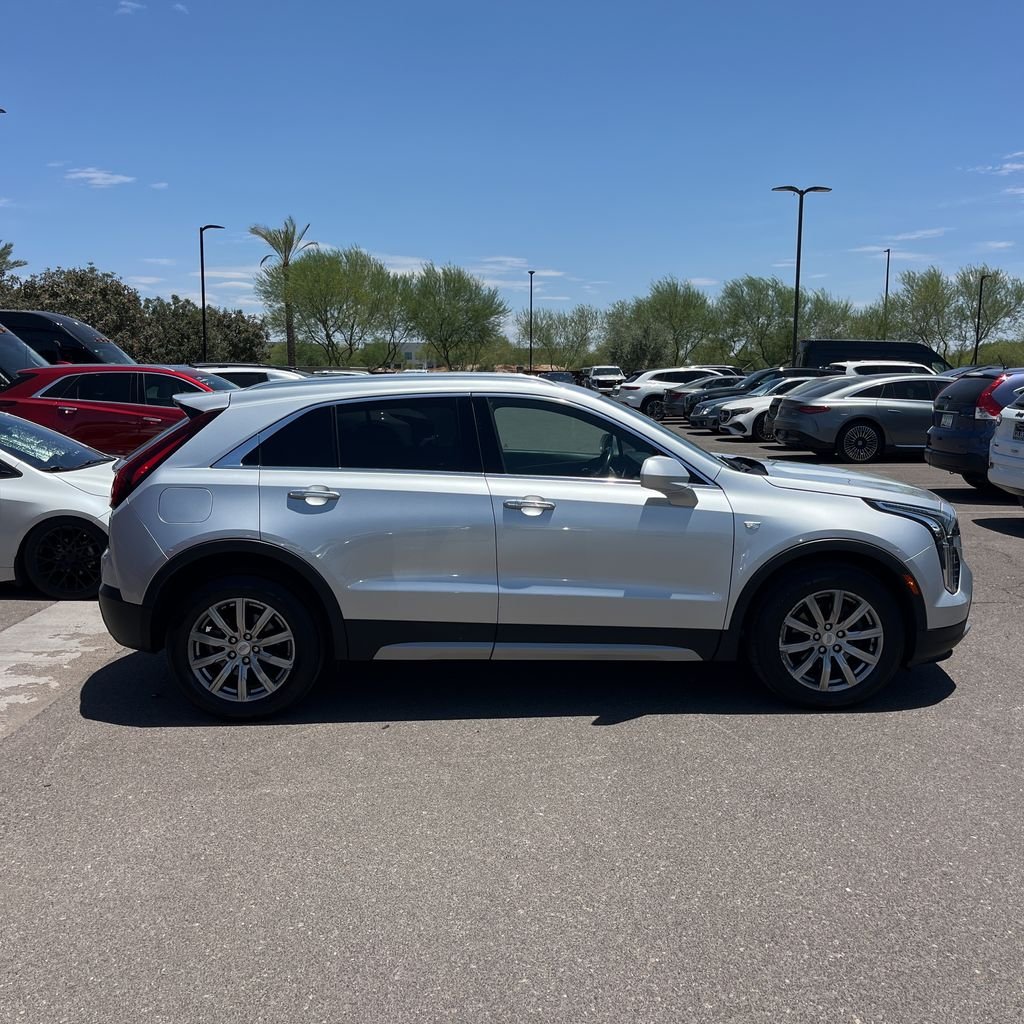 Used 2020 Radiant Silver Metallic Cadillac Premium Luxury image 3
