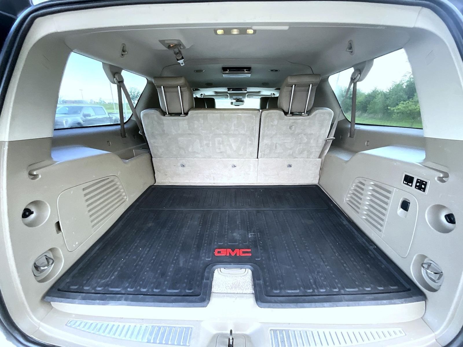 Used 2016 Summit White GMC SLT image 25