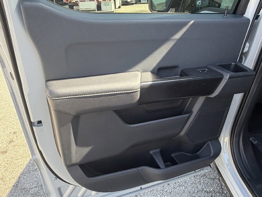 Used 2026 Avalanche Ford STX image 15