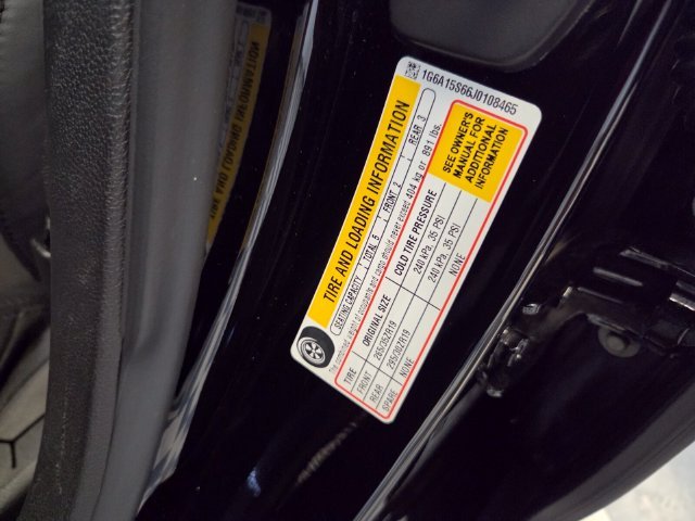 Used 2018 Black Cadillac 2SV image 19