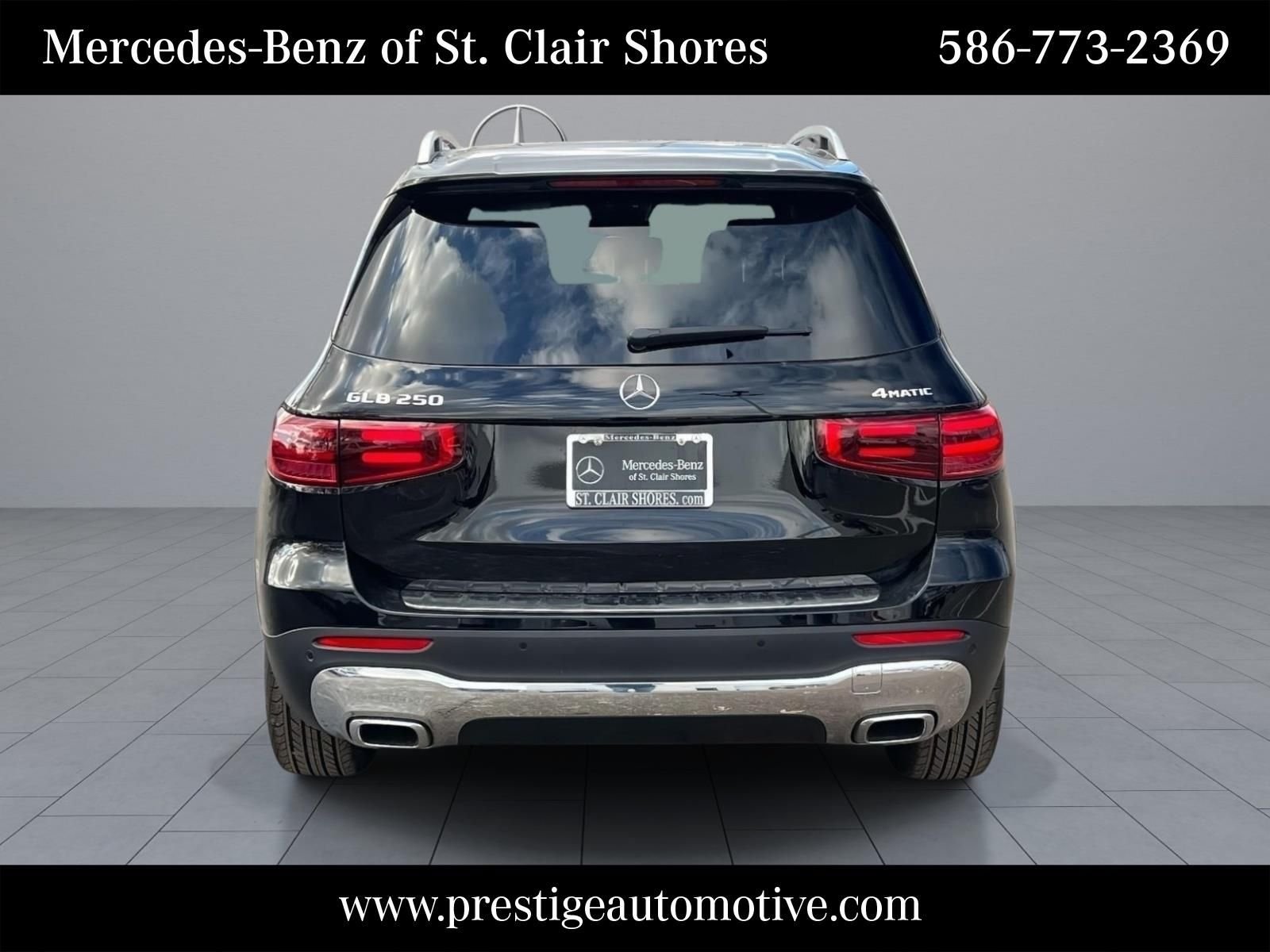 Used 2026 Black Mercedes-Benz GLB 250 image 5