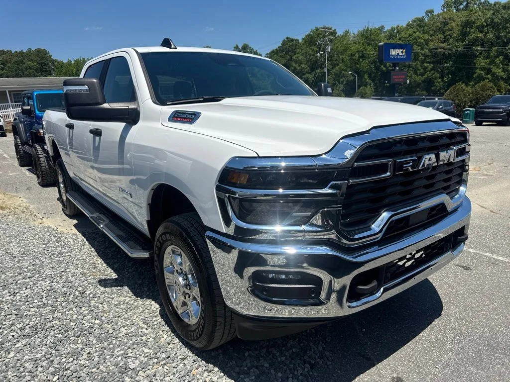 Used 2026 White Ram Big Horn image 2