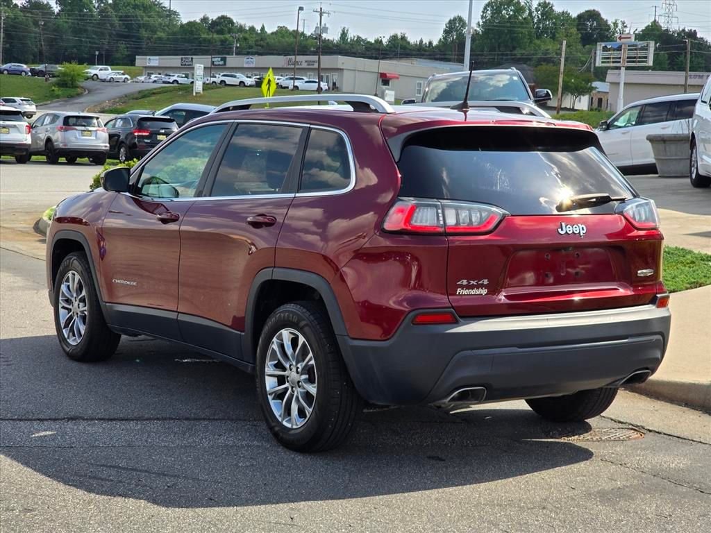 Used 2019 Red Jeep Latitude Plus image 24