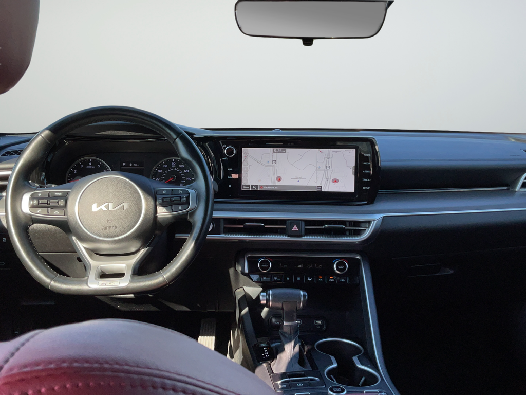 Used 2023 Black Kia GT-Line image 9