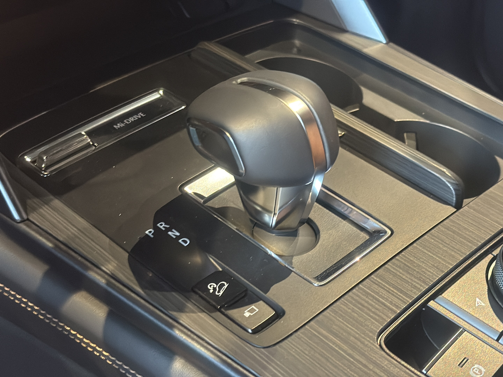 2026 Mazda CX-70 Premium Plus Package - Photo 32