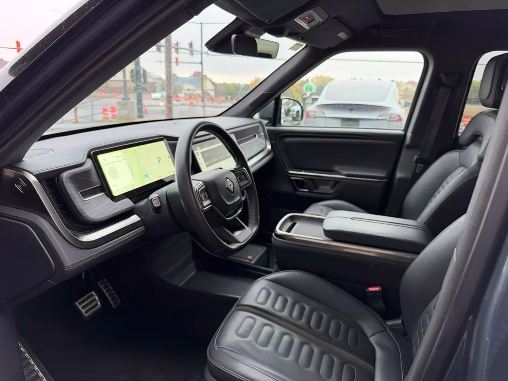 Used 2023 Gray Rivian Adventure Dual Motor Max Pack image 9