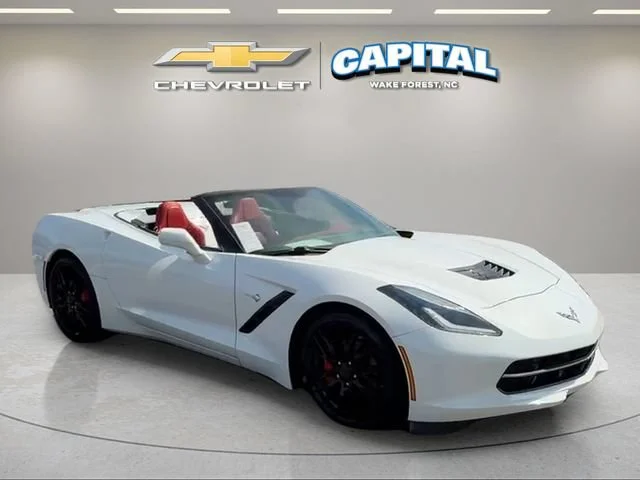 Used 2019 ARCTIC WHITE Chevrolet 2LT image 7