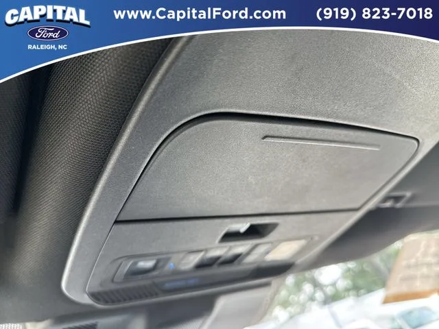 Used 2023 Black Ford XLT image 32