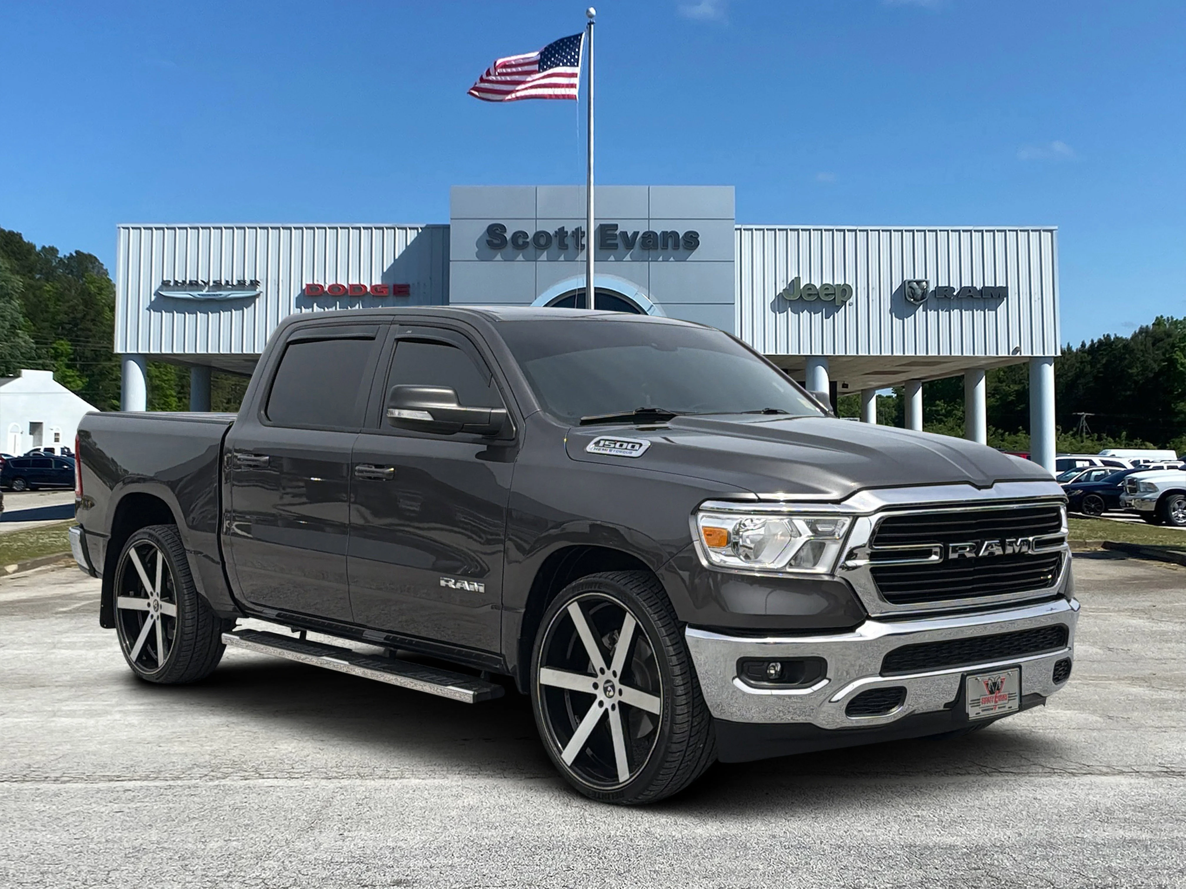 2021 RAM 1500 Big Horn/Lone Star Crew Cab 5'7's photo