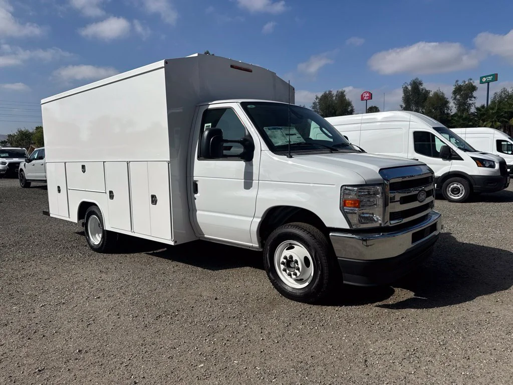 New 2026 White Ford Base image 1