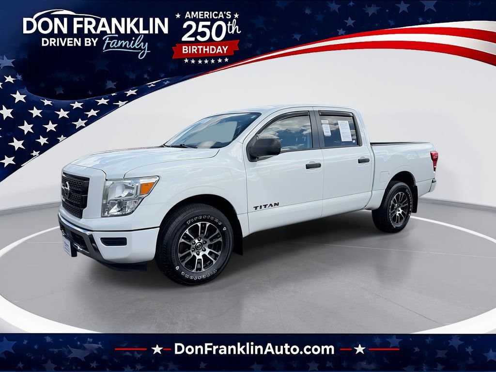 Certified Used 2022 White Nissan SV image 1