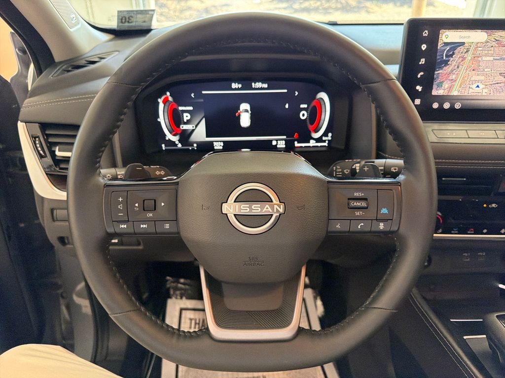 Used 2025 Gray Nissan Platinum image 28