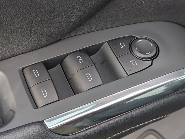 2026 Chevrolet Traverse LT - Photo 19