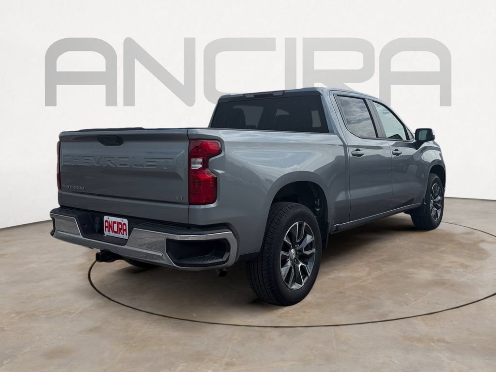 Used 2023 STERLING GRAY METALLIC Chevrolet LT image 9