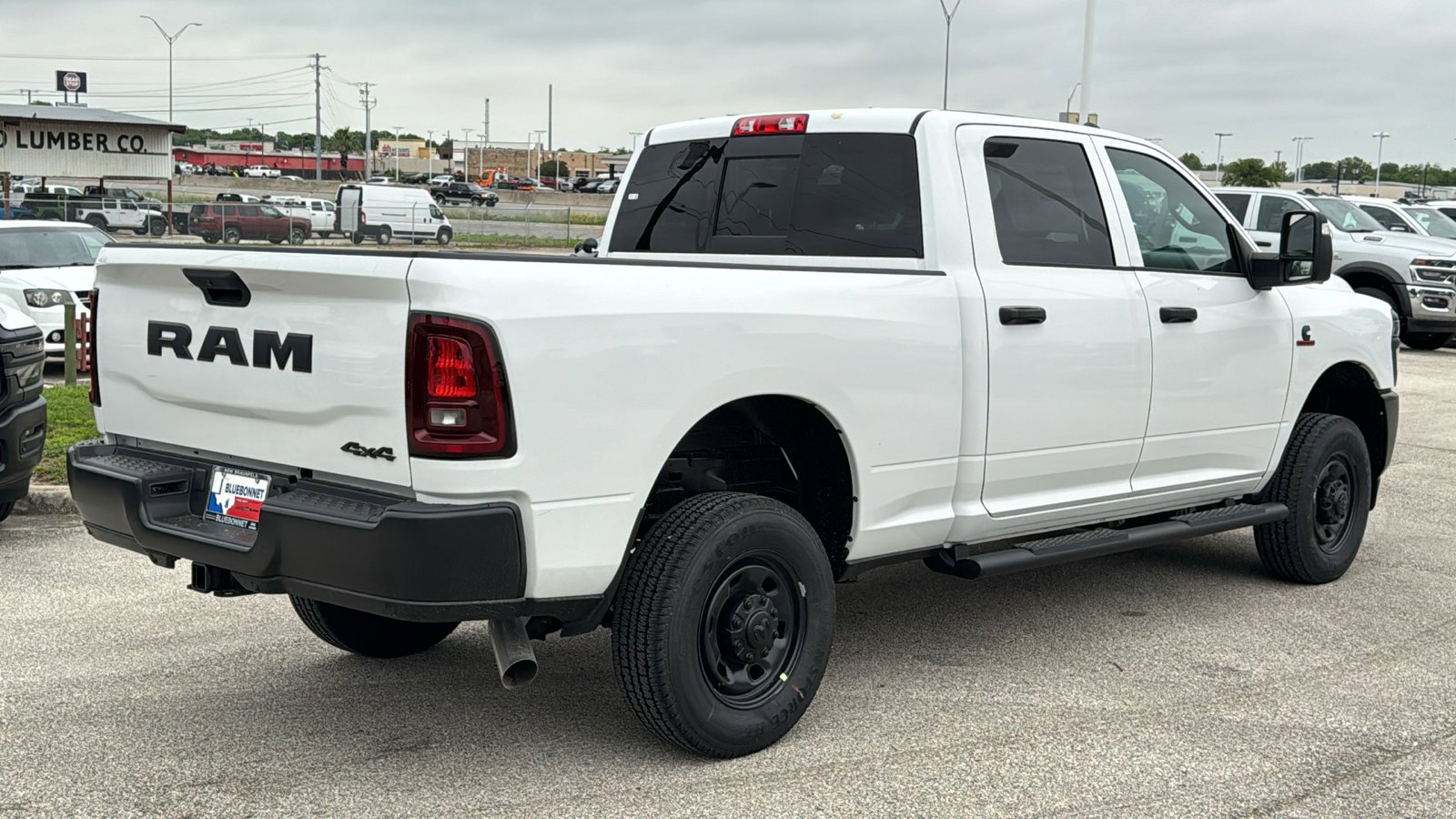 New 2026 Bright White Clear-Coat Exterior Paint RAM Tradesman image 5
