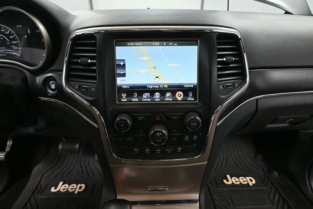 Used 2017 Black Jeep Limited image 30