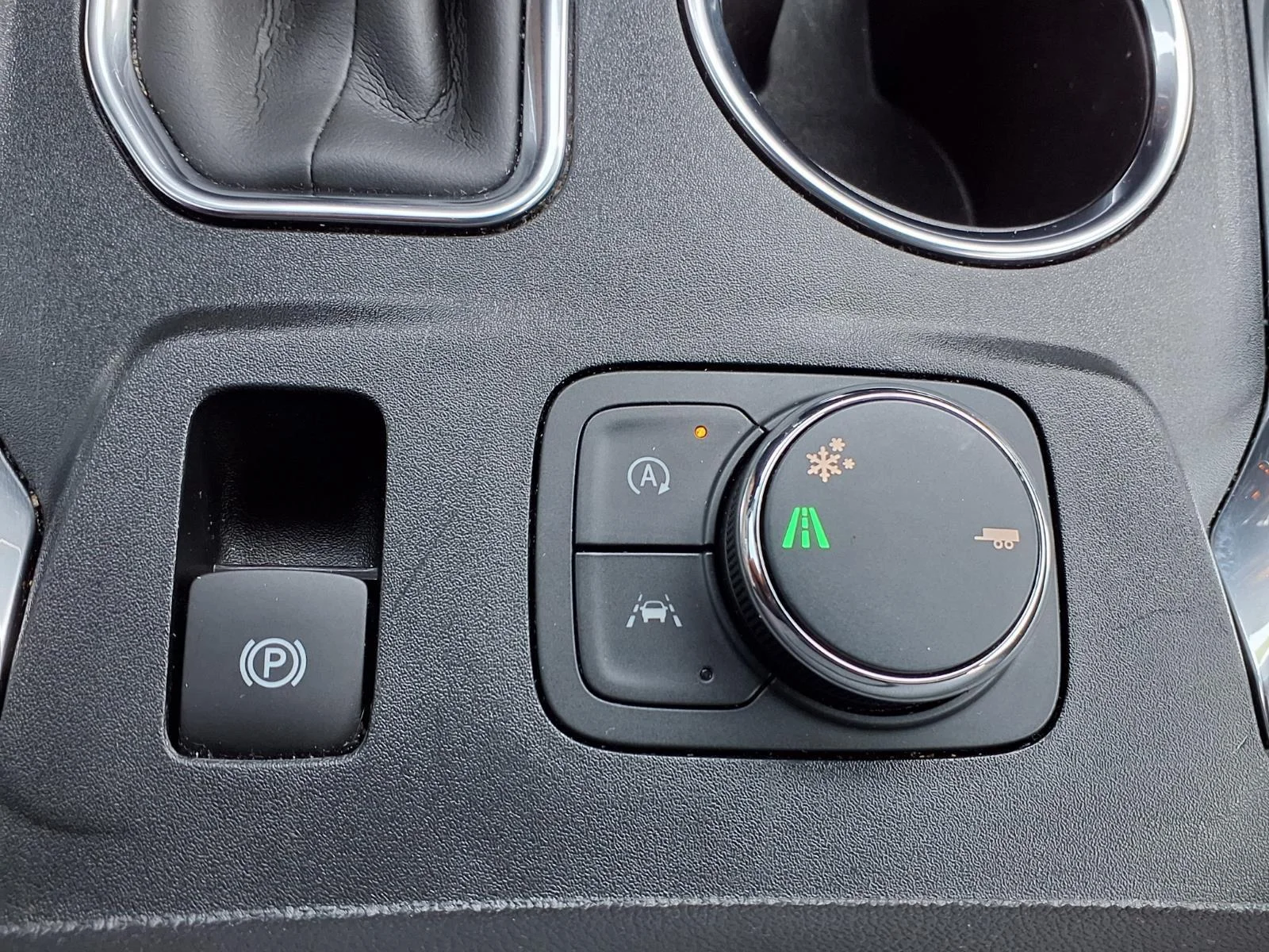 Used 2023 Sterling Gray Metallic Chevrolet LT Cloth image 10