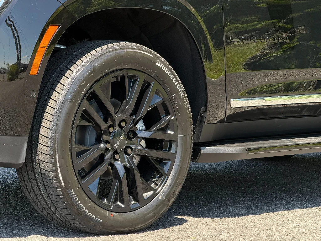 2026 GMC Yukon Elevation - Photo 15