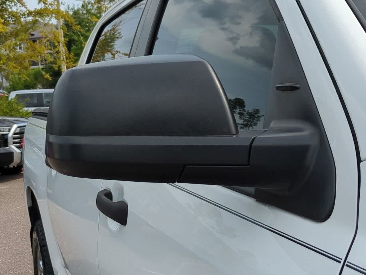 Certified Used 2017 Super White Toyota SR5 image 12