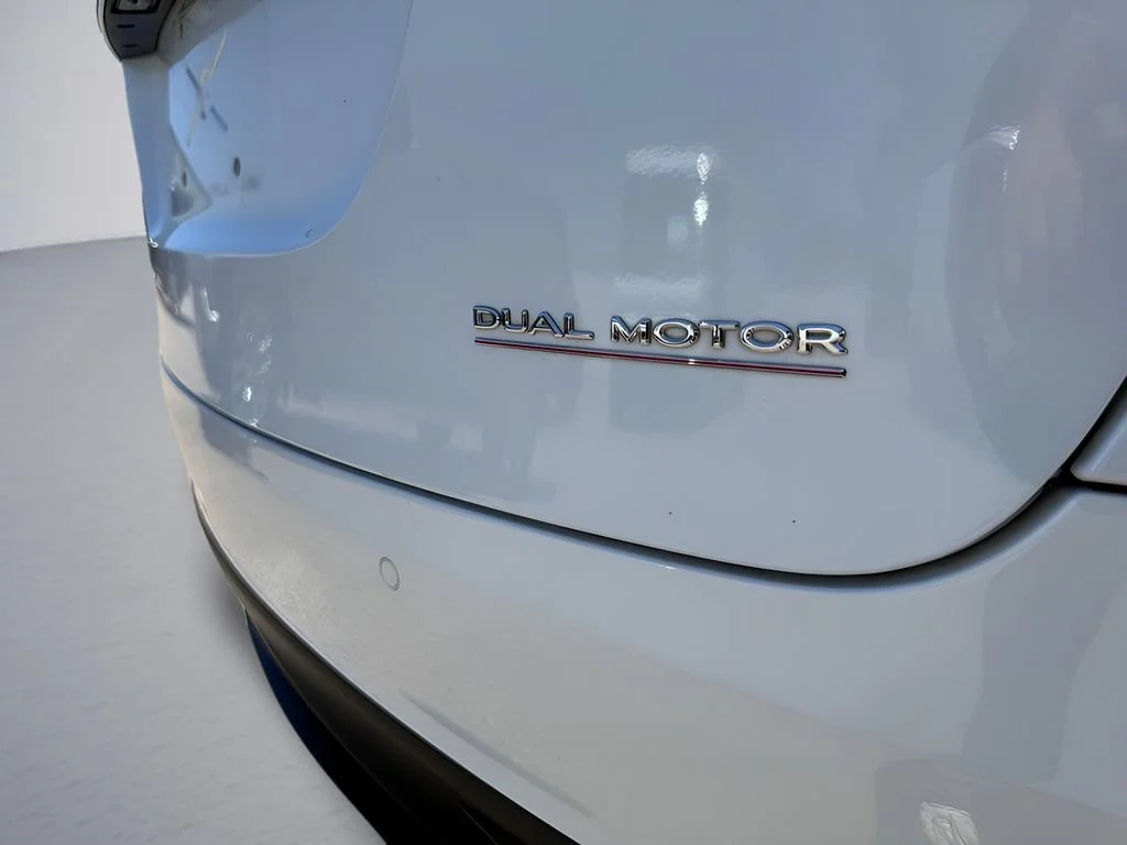 Used 2020  Tesla Performance image 29