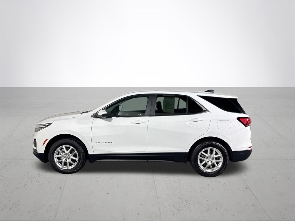 Used 2024 White Chevrolet LT image 9