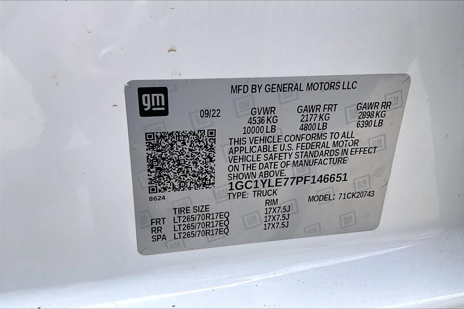 Used 2023 Summit White Chevrolet Work Truck image 36