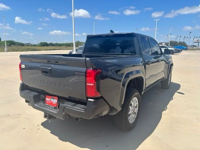 Used 2026  Toyota SR image 6