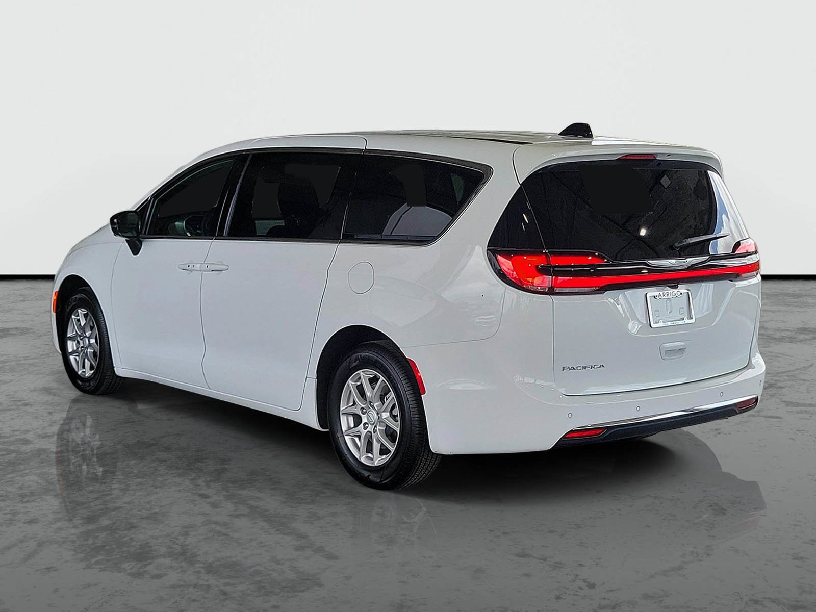 New 2026 Bright White Clear-Coat Exterior Paint Chrysler Select image 2