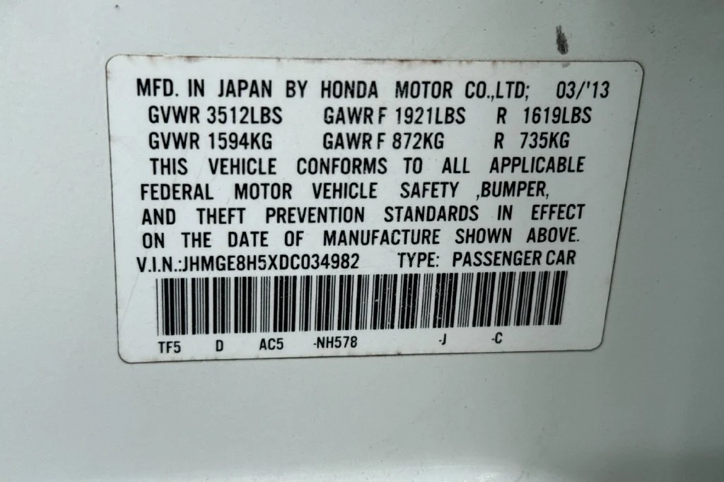 Used 2013 Taffeta White Honda Sport image 33