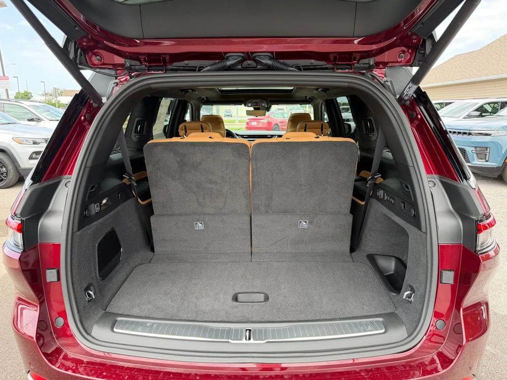 New 2026 Red Jeep Summit image 29